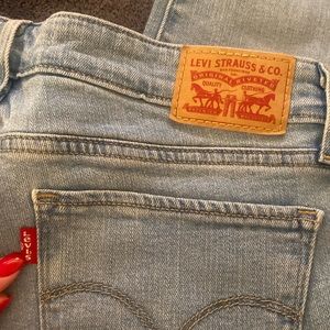 Levi’s jeans size 30 light wash never worn